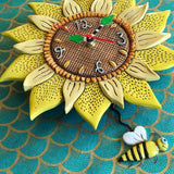 Bee Sunny Clock